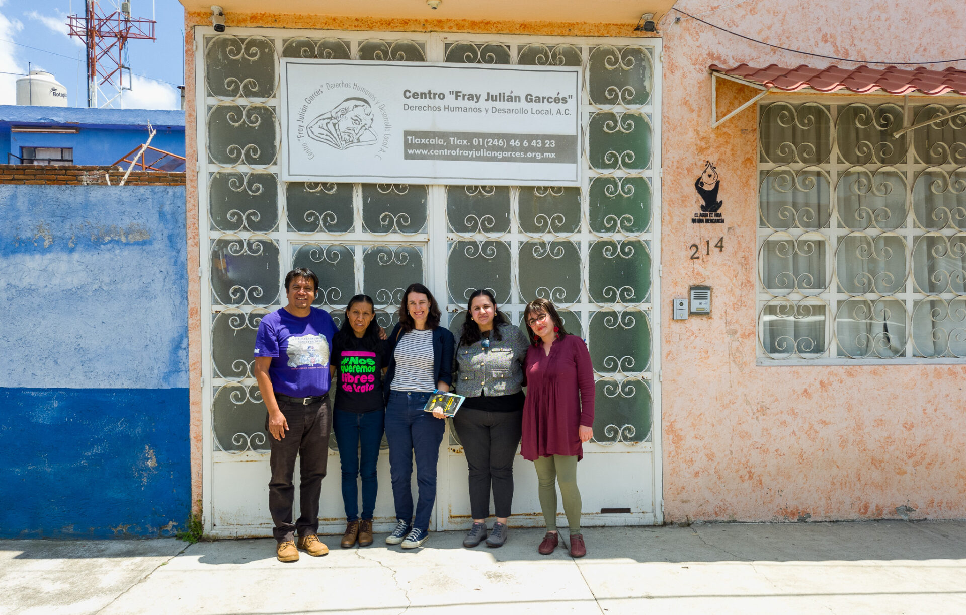Embajadora de Nueva Zelanda, Sarah Ireland, y Asesora Política, Jimena Ochoa visitan al CFJG